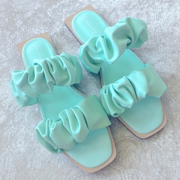 Circus by Sam Edelman | Shoes | Circus Nycircus By Sam  Brand New Circus by Sam Edelman Iggy Ruched Slide Sandals Ruffles Mint Green